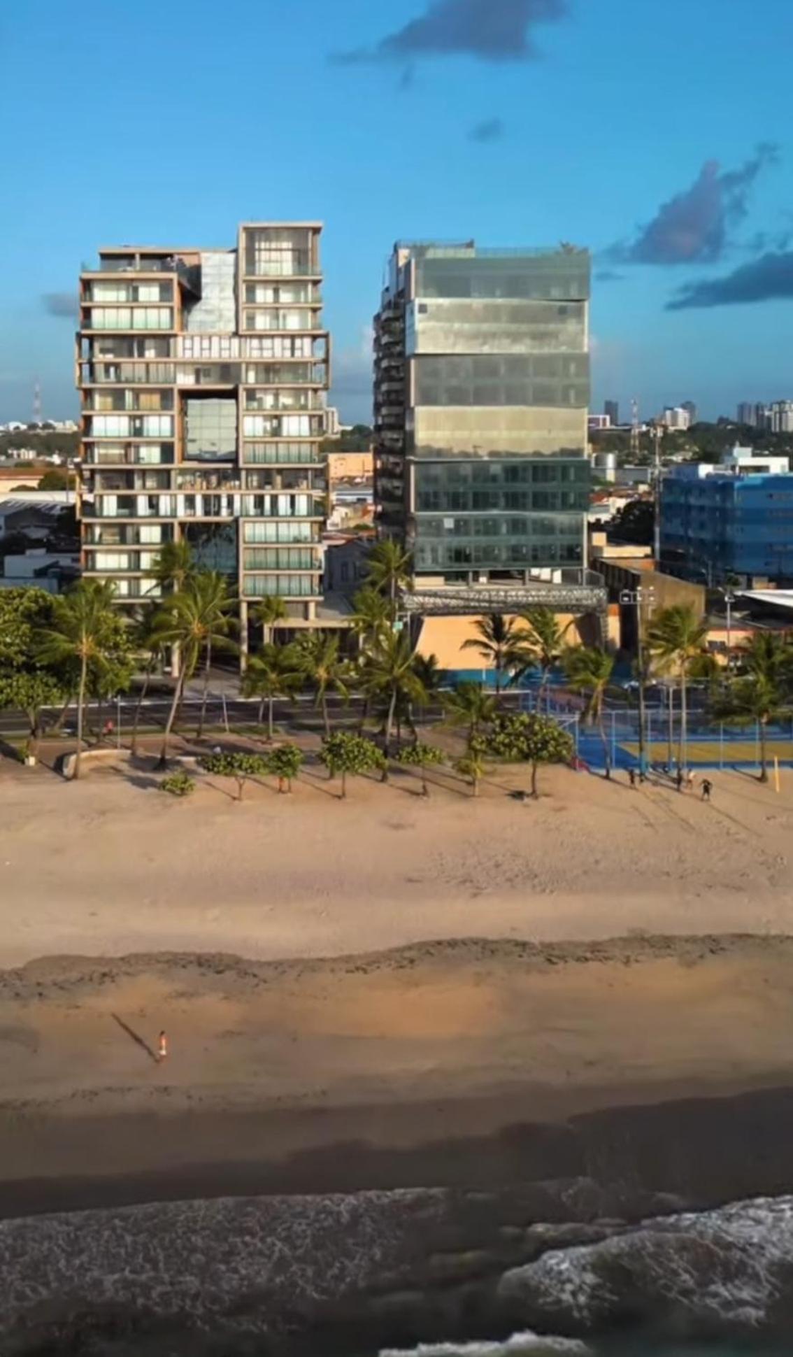 Ed New Time 1121 De Luxo A Beira Mar De